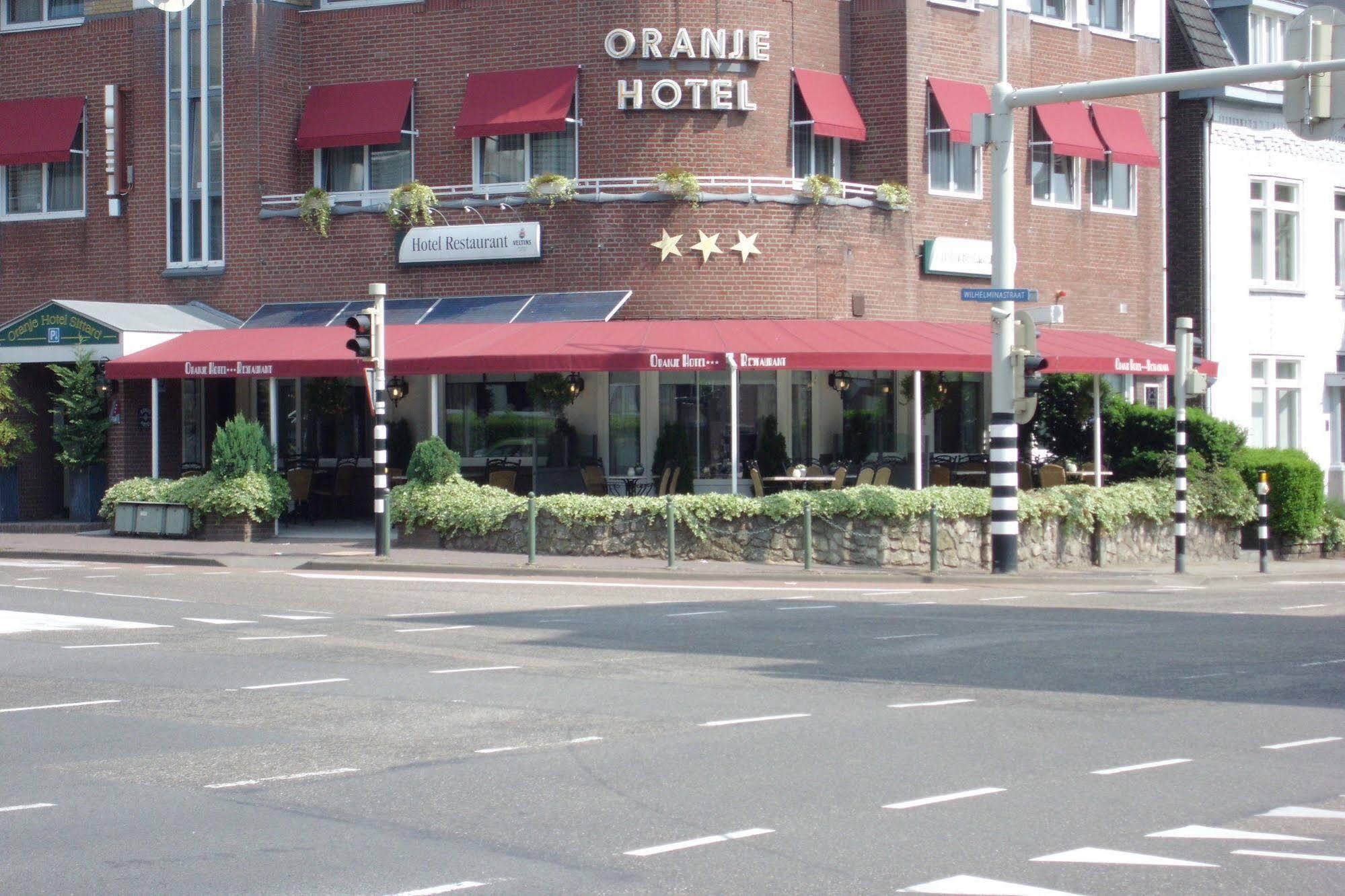 Oranje Hotel Sittard Exterior photo